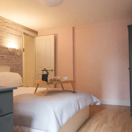 The Strawberry - A Apartment