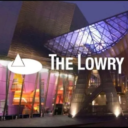 Luxury 1 Bed @ Tower, Media City, Salford Quays, Διαμέρισμα Μάντσεστερ