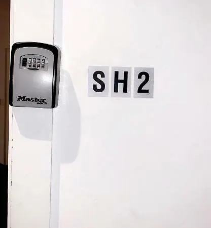 Spacious Shude Hill With Balcony Manchester