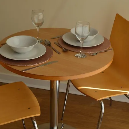 Bambz Luxury Aparment *