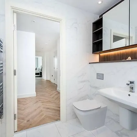Апартаменты Gorgeous 3br In The Heart Of *