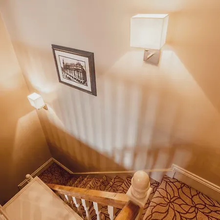 Hotel The Gardens 3*