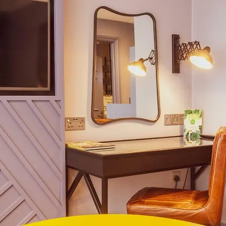 The Gardens Hotel 3*