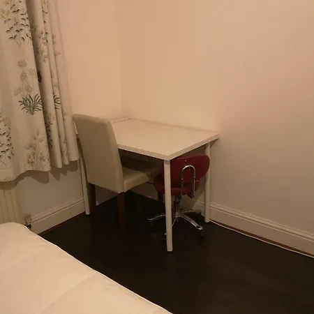 Yjmj House 1 * Manchester