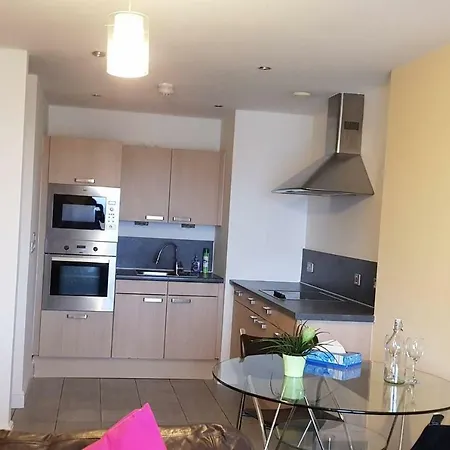 Modern City Centre Flat Near Northern Quarter And Victoria Station Апартаменты Манчестер
