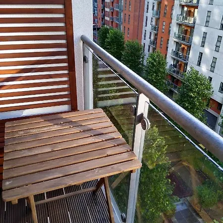 Apartment 1 Bedroom Close To Arena