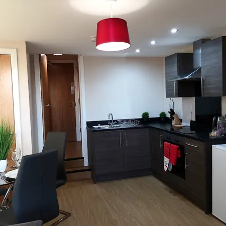 Apartment Centauri In Metro House *