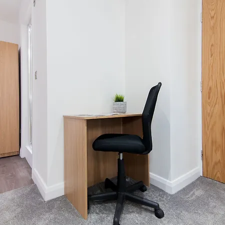 Centre Penthouse *