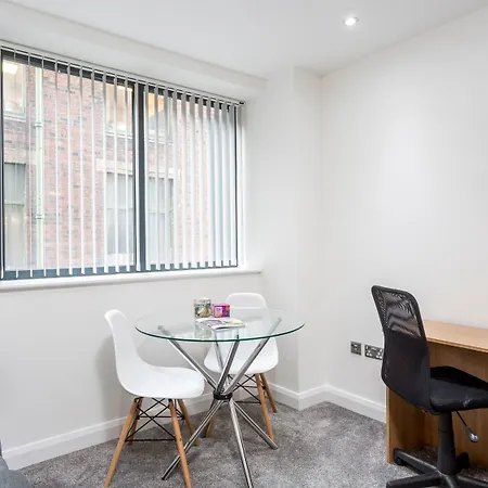 Brand New Apt. In Manchester