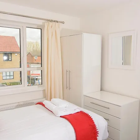 Park Hall Apartment