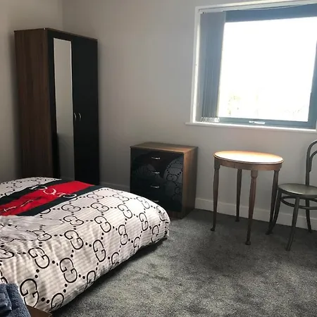 Pensión Unite Management Ltd Mánchester