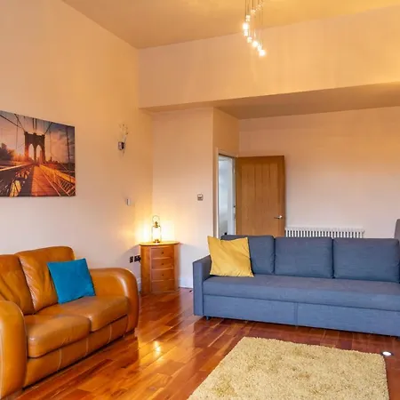 No 1 - The Old Red King Pub, Whitefield, * Manchester