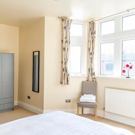 Appartamento No 1 - The Old Red King Pub, Whitefield,