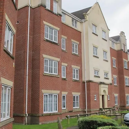 Cozy On Hyde Road In Belle Vue *