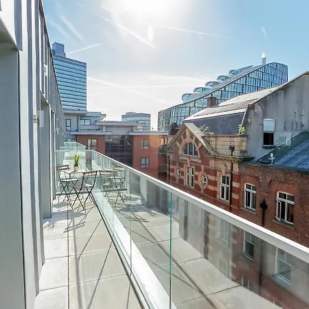 شقة Hilltop Serviced Apartments- Northern Quarter *