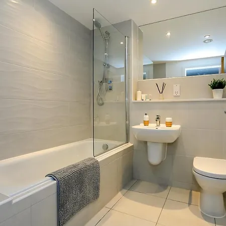 Apartment Hilltop Serviced Apartments- Northern Quarter