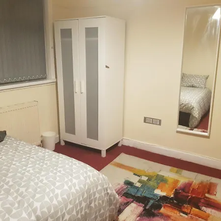 Beautiful, Spacious House Near Fallowfield Daire Manchester
