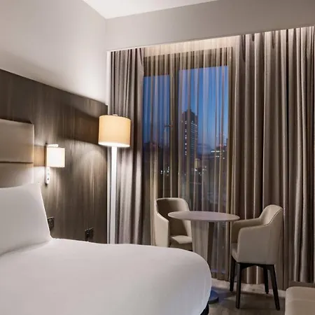 Ac By Marriott Centre Hotell 4*