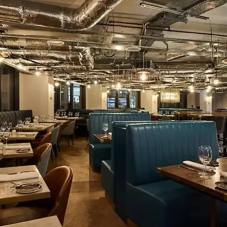 Hotel Indigo - Victoria Station By Ihg 4*