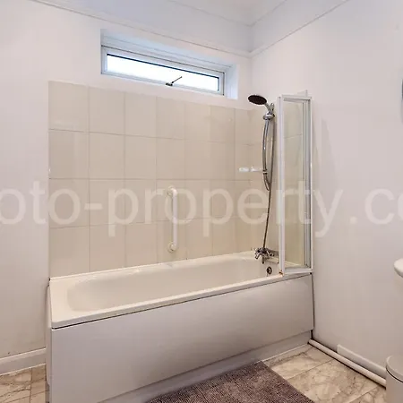 Fantastic Extended Megan House Holiday home