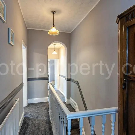 Fantastic Extended Megan House Holiday home *