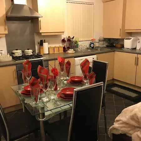 73 Drayton Street Apartment *