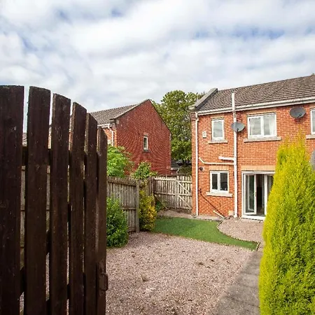 Modern House, Outskirts Of City Centre Semesterbostad Manchester