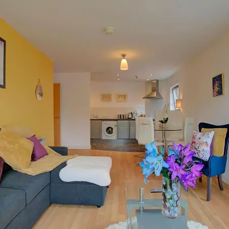The Stunning Gem Of Manchester