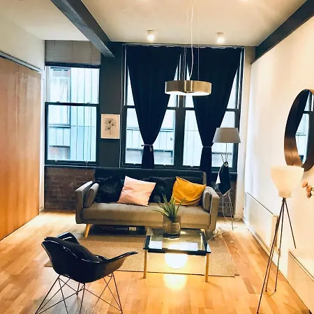 Central Contemporary