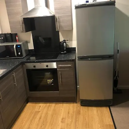 Pappi's Apartment *