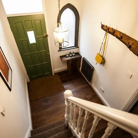 Fabulous House On The Outskirts Of The City Ferienhaus Manchester