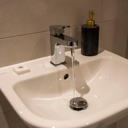 Beautiful Flat In Ancoats By Guestready