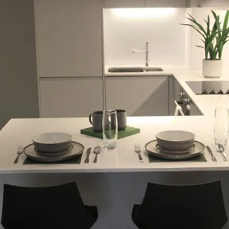 Urbana - Blackfriars, Apartment *