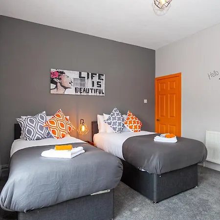 Contemporary Pioneer House Holiday home