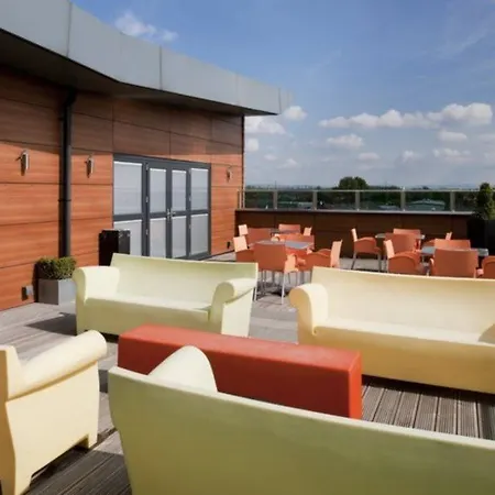 - Park, An Ihg Отель Манчестер