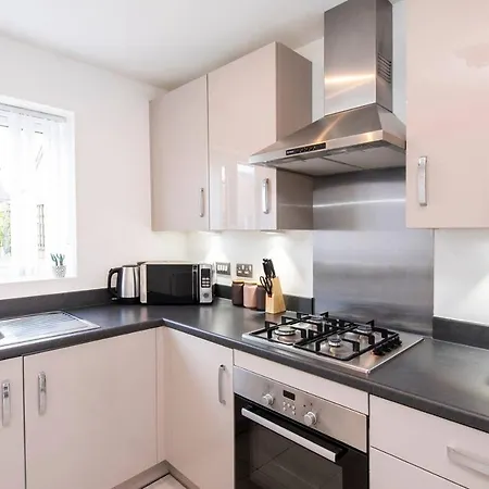 2br Near Etihad Stadium By Guestready Manchester