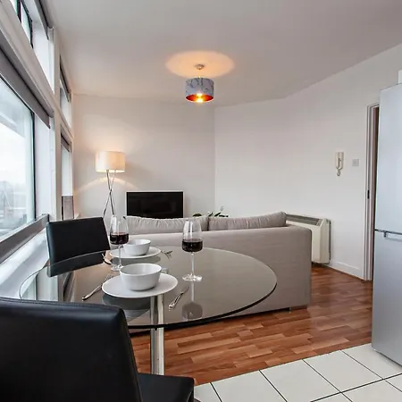 Perfect Base 2 Explore The City Centre We Love Mrc Apartment *