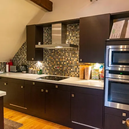 No.2 - The Old Red King Pub Mcr شقة *