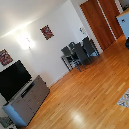 2 Bed City Centre Апартаменты *