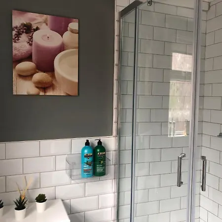 3. Stylish Private Double Near Centre * マンチェスター