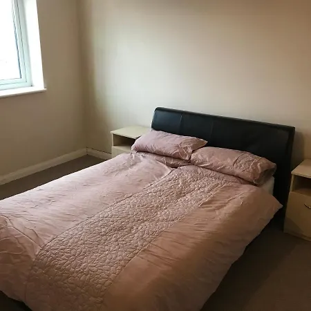 Beautiful Salford With Balcony And City Views Μάντσεστερ