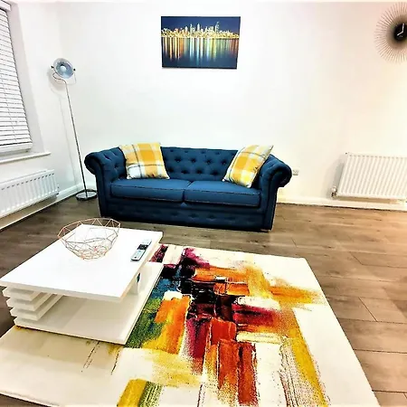 Lägenhet Manchester Holiday Apartment *
