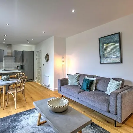 Stunning 2br Apt In The Heart Of Chorlton