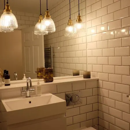 Stylish Bright In Heart Of The Northern Quarter Apartment *