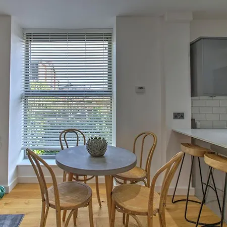 Stunning 2br Apt In The Heart Of Chorlton * Манчестер