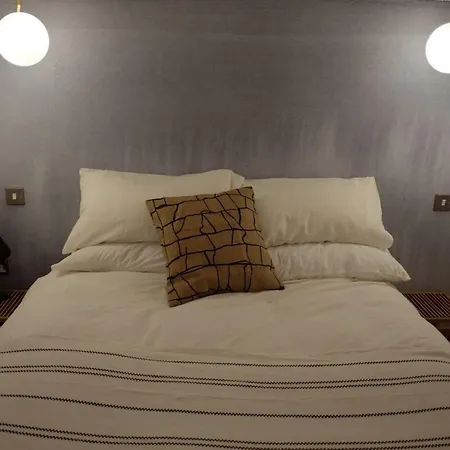 Stylish Bright In Heart Of The Northern Quarter Apartment