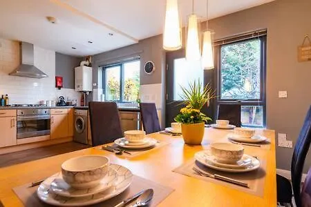 The Stunning Brexit House Semesterbostad Manchester