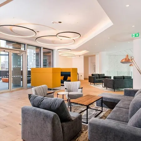 Stunning 3br In Prime Location Apartment Manchester