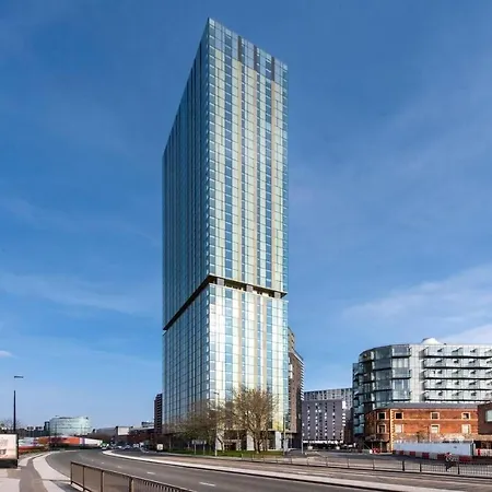 Stunning 3br In Prime Location Manchester