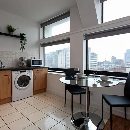 Apartment Perfect Base 2 Explore The City Centre We Love Mrc *